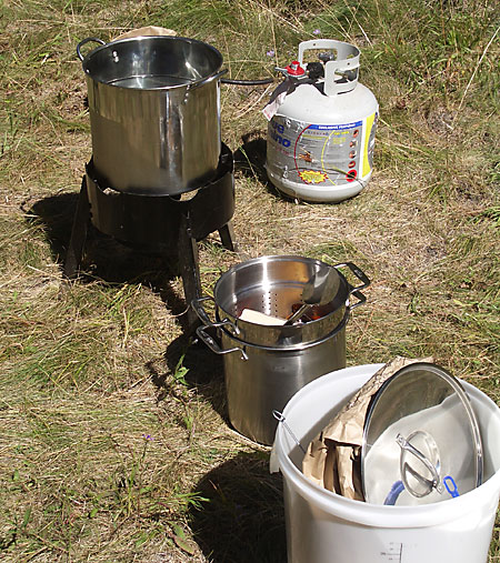 Equipment for Outdoor Beer Brewing